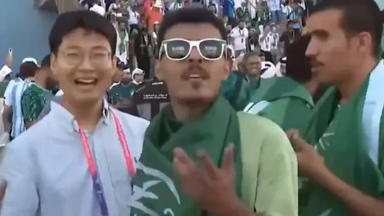 مشجع سعودي لكاميرا تلفزيون ياباني: أين ميسي؟