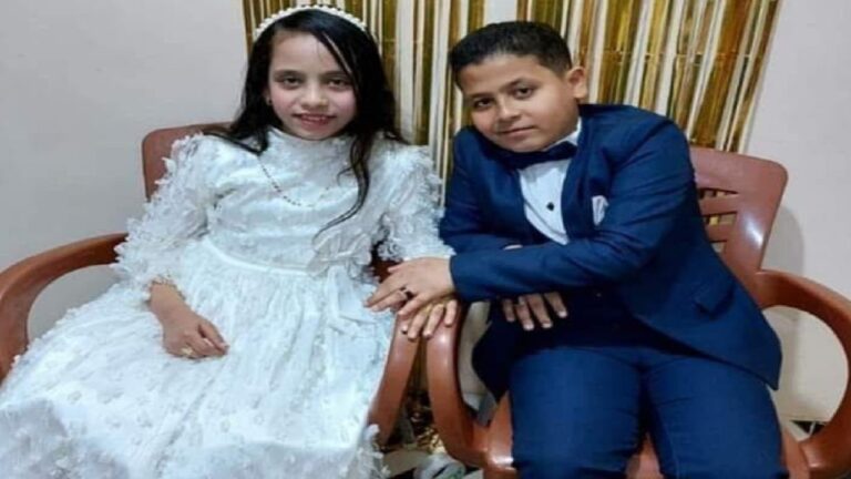 خطوبة طفلين تثير الجدل في مصر