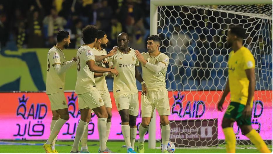 في ليلة وداع 2022.. النصر يعبر الخليج وينتزع الصدارة من جديد -فيديو