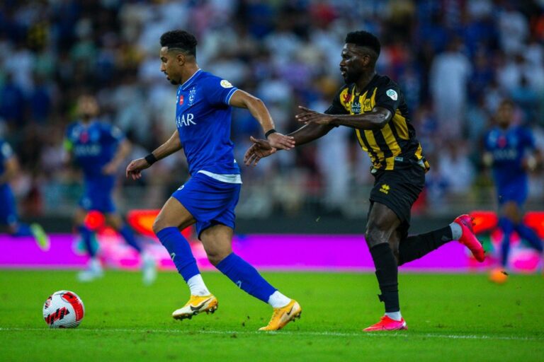 مصادر تكشف عن تشكيلة الاتحاد والهلال المتوقعة في الكلاسيكو