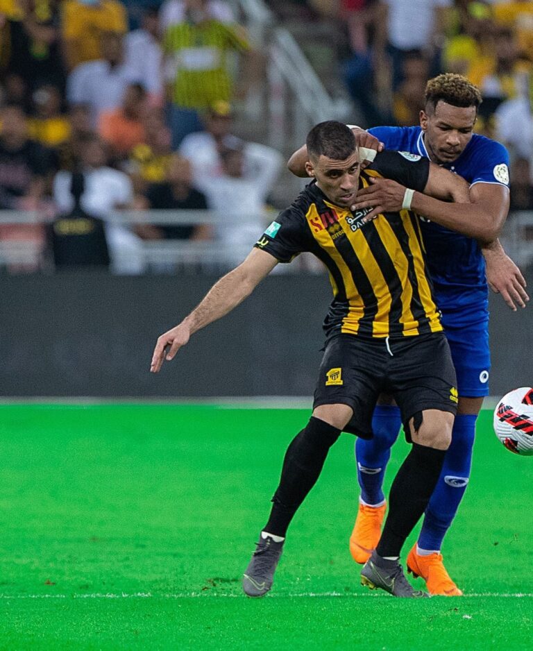 على رأسها معركة حمد الله والبليهي.. صراعات مُرتقبة في كلاسيكو الاتحاد والهلال