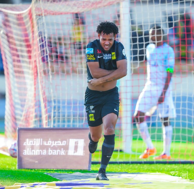 4 مزايا لنجم الاتحاد بعد الهدف الـ60 في الدوري السعودي