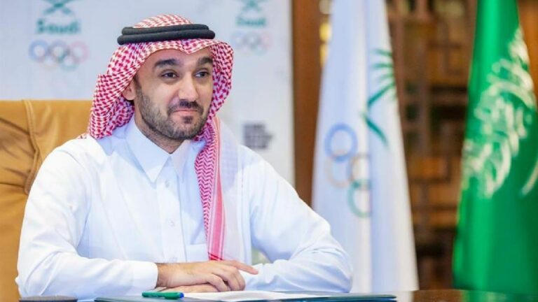 وزير الرياضة يعلق على تأهل الهلال إلى نهائي ‎كأس العالم للأندية