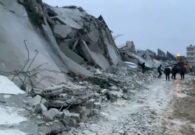 سوريا.. شاهد انهيار حي كامل في سرمدا جراء الزلزال