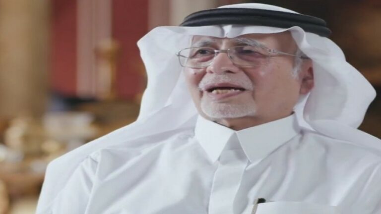 بالفيديو: وزير الإعلام السابق يروي قصة أول مكالمة هاتفية من الملك فهد رحمه الله