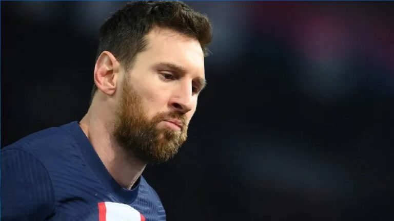 ضغط جماهيري على الهلال بسبب ميسي