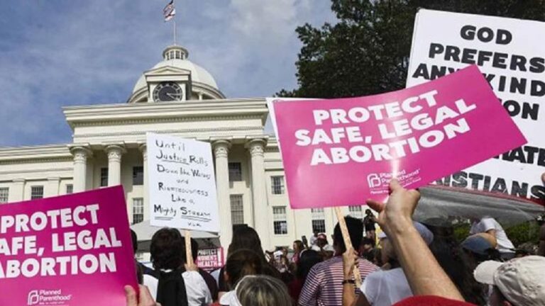 ولاية أمريكية تحظر حبوب الإجهاض