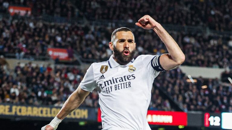 فيديو.. ريال مدريد يسحق برشلونة في ملعبه برباعية بنزيما
