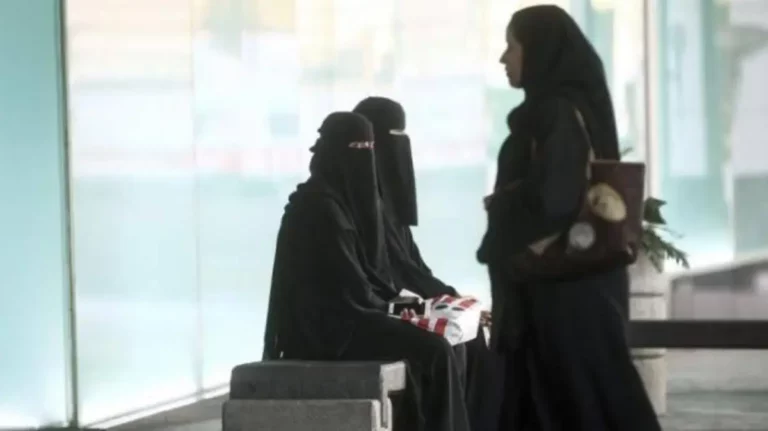 هل يسجّل الزوج المعدّد في حساب المواطن لكل زوجة على حدة؟.. البرنامج يجيب