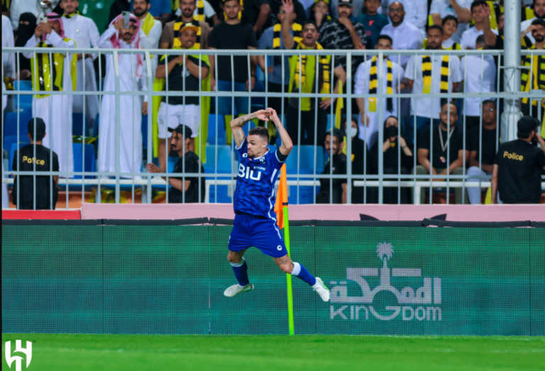بعد هدفه القاتل في الكلاسيكو.. أرقام مميزة لنجم الهلال أمام الاتحاد