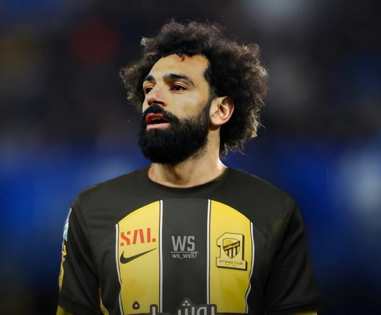 تطور جديد بشأن مفاوضات الاتحاد مع محمد صلاح