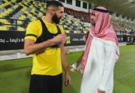 شاهد كيف رد بنزيما يرد على تقارير خلافه مع سانتو