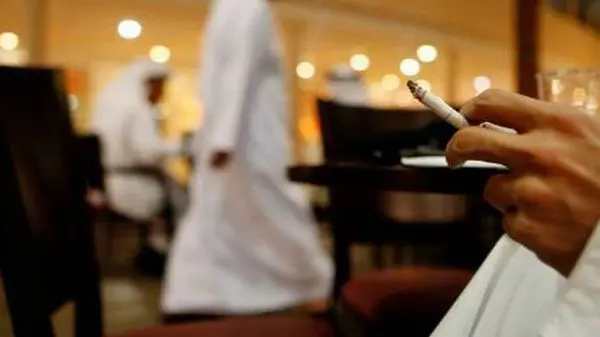 يقف العلم حائراً إلى الآن.. النمر يكشف عن مفارقة عجيبة تحدث لدى المدخنين