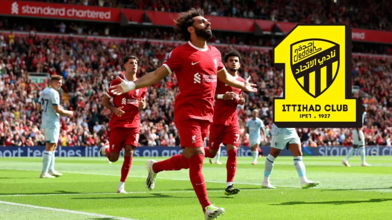 للانضمام للاتحاد.. شاهد إعلامي يكشف موعد وصول محمد صلاح إلى السعودية