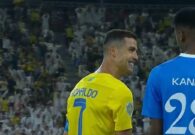 شاهد.. رونالدو يعبر عن فرحته بعد إلغاء ركلة جزاء لصالح الهلال