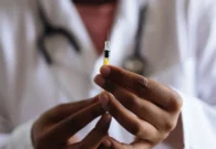 متحور كورونا الجديد.. نبأ سار بشأن لقاح موديرنا