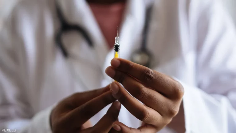 متحور كورونا الجديد.. نبأ سار بشأن لقاح موديرنا