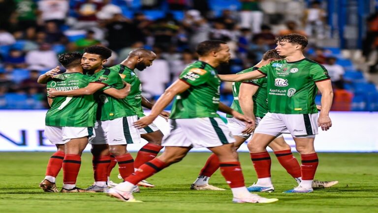 فيديو.. الاتفاق يفوز على جدة 4-0 ويتأهل لدور الـ16