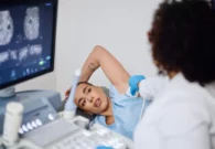 لماذا ارتفعت إصابات السرطان بين الشباب.. سبب قد يفاجئك