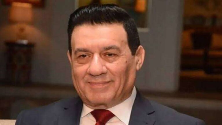 معلقان عربيان عالميان يعلقان على مباراة النصر والأهلي