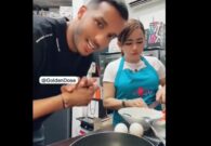 شاهد.. نايف هزازي يثير جدلاً واسعًا بمقطع مع شغالته عبر تطبيق تيك توك