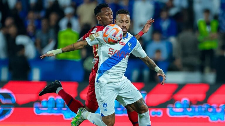 فيديو.. التعادل يخيم على مباراة الهلال وضمك