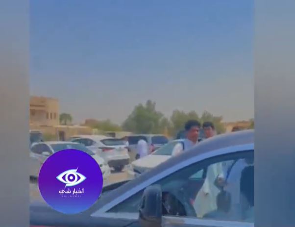 فيديو: طالب في المرحلة الثانوية يصل إلى المدرسة باستخدام سيارة رولز رويس