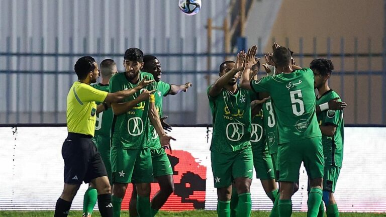 فيديو.. النجمة يقصي الرائد من كأس خادم الحرمين الشريفين