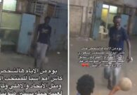 شاهد اللاعب السابق خالد مسعد يمارس كرة القدم داخل حي شعبي بجدة