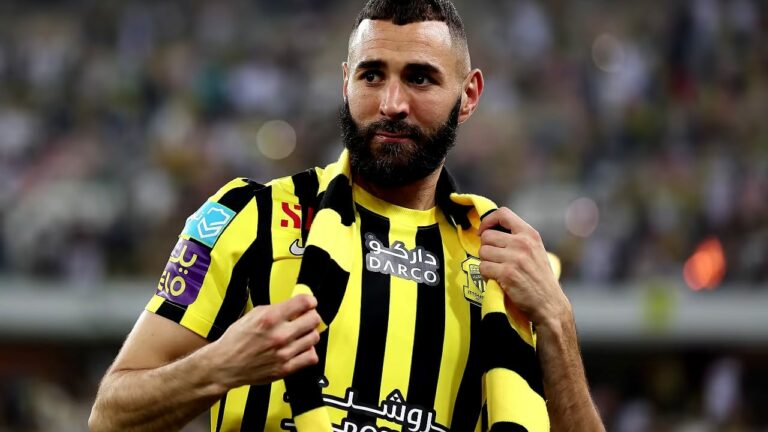 شاهد.. كريم بنزيما يظهر بالثوب السعودي