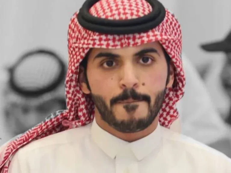 صورة.. غازي الذيابي يستجيب لطلب أحد متابعيه ويساعده في تكميل أثاث منزله قبل الزواج