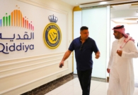 بالصور: رونالدو البرازيلي يزور النصر والكشف عن السبب