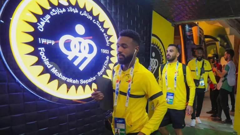 الاتحاد الآسيوي يصدر قرار جديد بشأن قضية مباراة سباهان الإيراني والاتحاد