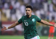 سالم الدوسري يغادر معسكر المنتخب لهذا السبب