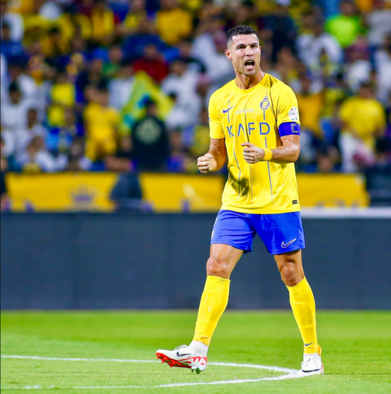 ما سبب عدم زيارتها لنجم النصر في السعودية؟ والدة رونالدو تُجيب!
