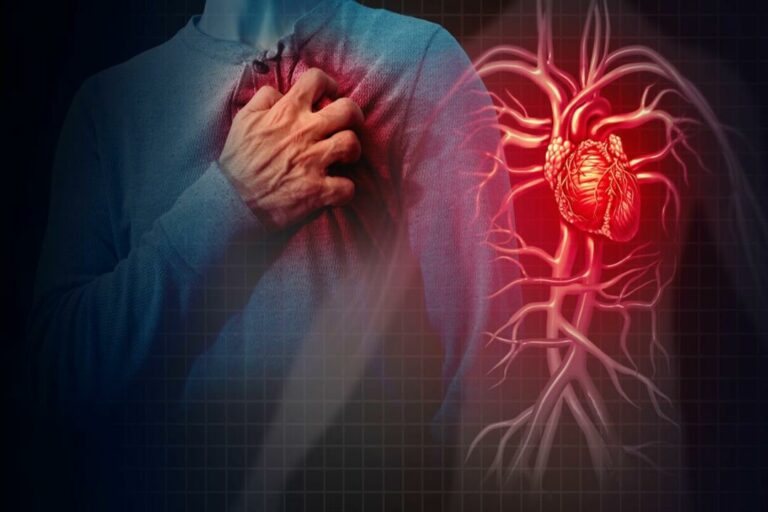 طبيبة تكشف عن الأعراض التي تشير إلى قرب احتشاء عضلة القلب