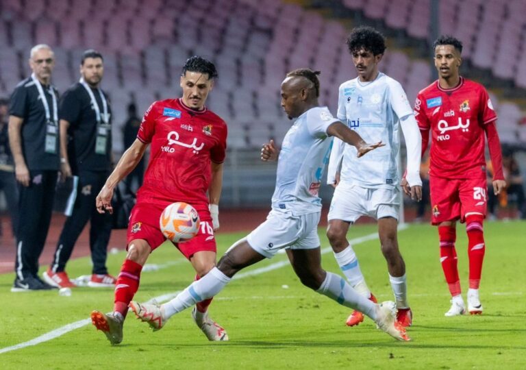 فيديو.. الوحدة يعزز موقعه في المركز الرابع بعد الفوز على الأخدود
