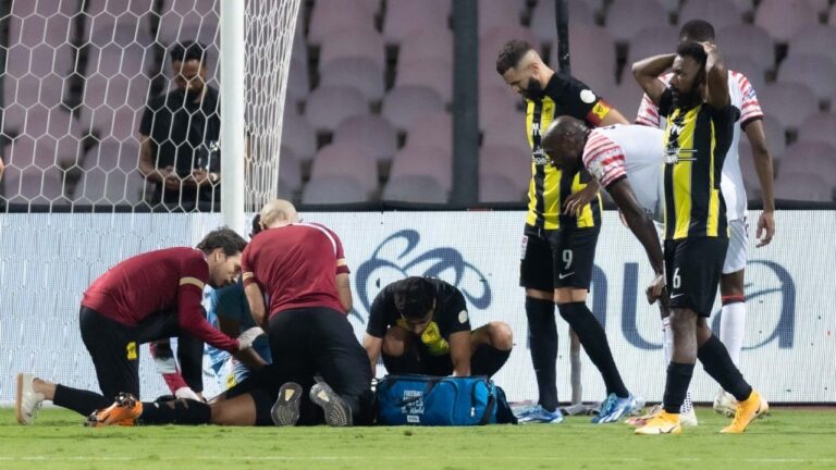تعرض أحمد بامسعود لاعب الاتحاد لقطع في الرباط الصليبي