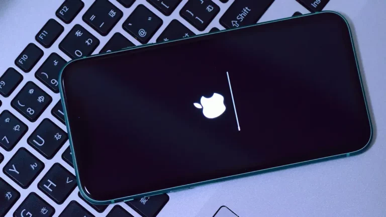 آبل تسحب تحديث iOS 17.3 بعد إطلاقه بساعات.. والكشف عن السبب