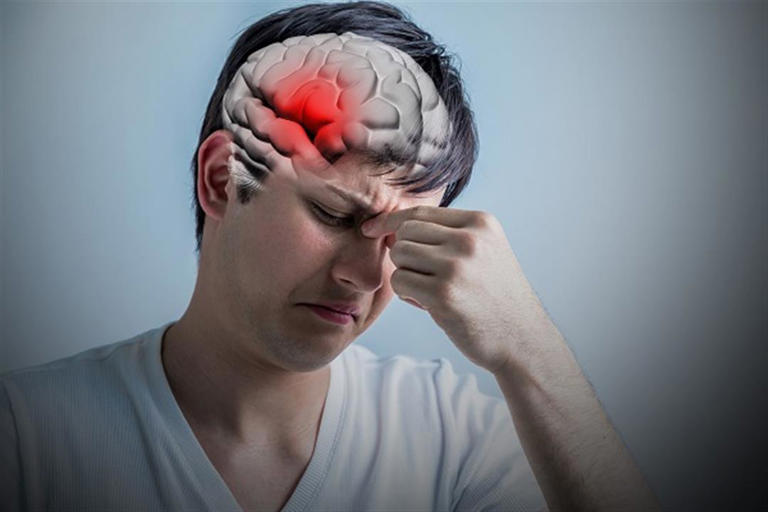 5 أعراض تظهر في منتصف الليل تشير إلى حدوث سكتة دماغية أحدها تشعر به يومياً