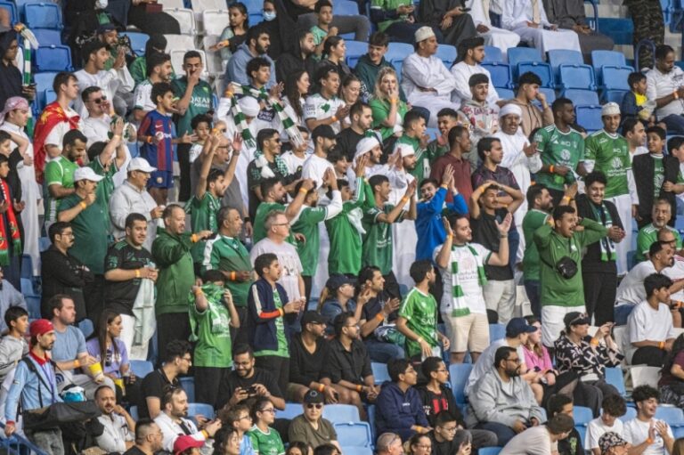 فيديو.. الأهلي السعودي يفوز على وهان الصيني 3-1 ويتأهل لنهائي كأس تحدي دبي