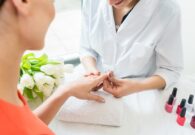 احذر.. علامة تظهر في أظافرك تشير إلى ارتفاع الكوليسترول