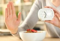 بالفيديو: استشاري يحذر من الصيام المتقطع لمرضى السرطان