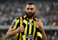 بنزيما يثير الجدل حول مستقبله مع الاتحاد بعد تصرف غريب
