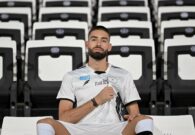 شاهد نجم نادي الشباب كاراسكو يطل بالصقر والزي السعودي في يوم التأسيس