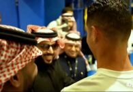تركي آل الشيخ يمازح رونالدو بسبب عدم ارتداؤه تيشرت النصر في غرفة الملابس.. شاهد ماذا قال ؟