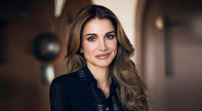 شاهد ردة فعل الملكة رانيا وولي عهد الأردن بعد خسارة منتخبهما في نهائي كأس آسيا