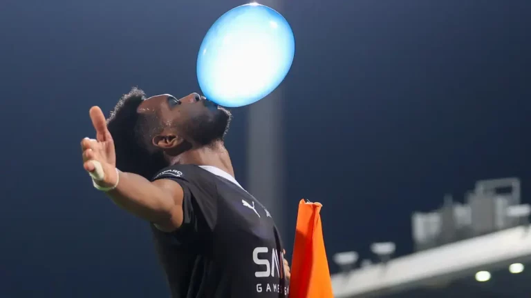 فيديو.. البليهي يتواجد في منزل الطفلين الذي رفض التقاط صورة تذكارية معهم ويعتذر لهما