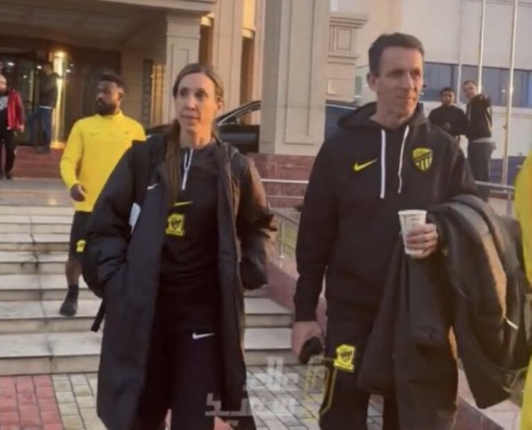 شاهد أول ظهور للطبيبة النفسية التي تعاقد معها ‎الاتحاد