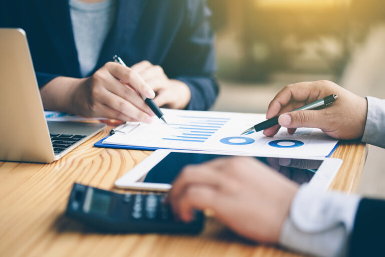المرحلة الثانية من توطين مهن الخدمات الاستشارية تدخل حيّز التنفيذ